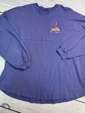 Disney World 50th Anniversary Purple Spirit Jersey Size XL Castle Design